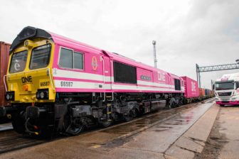 Freightliner locomotive in ONE pink livery